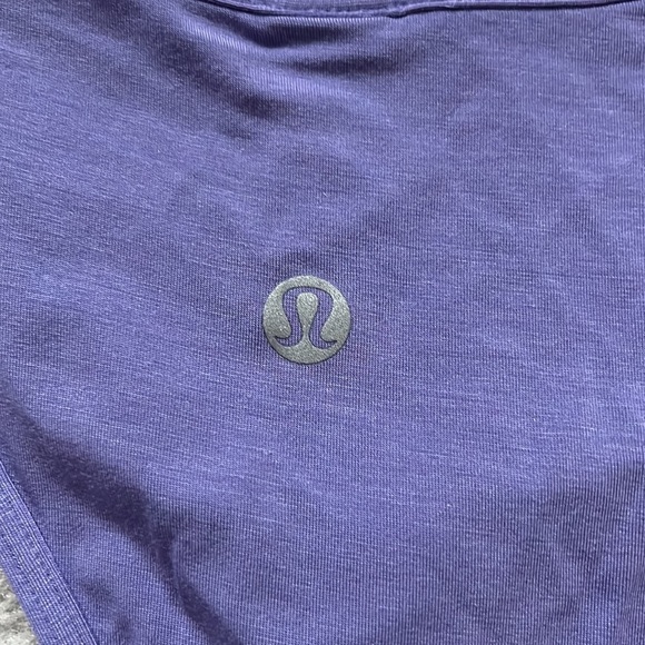 Lululemon Shoulder Cut Out Yoga Tank - Picture 6 of 6